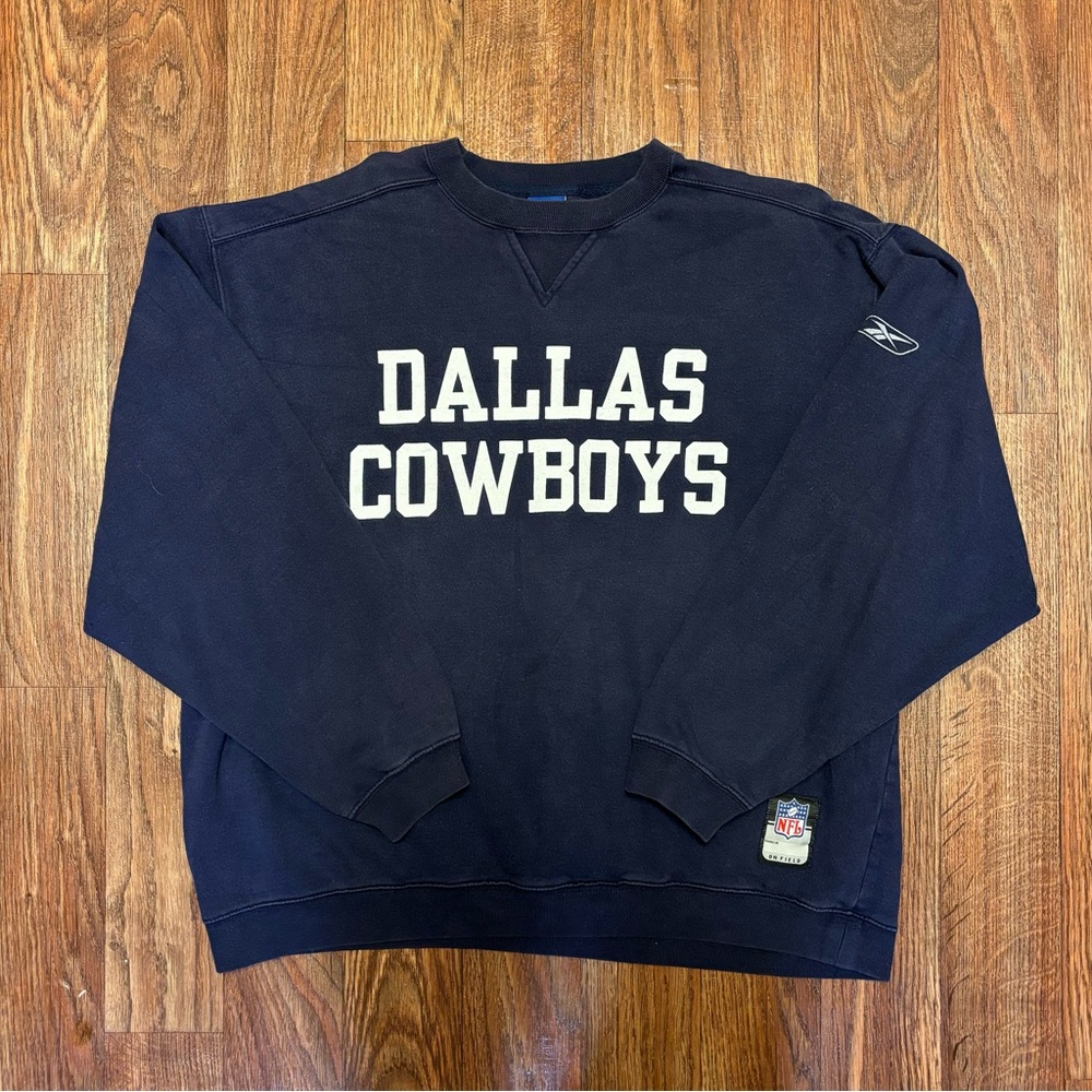 Vintage Reebok Dallas Cowboys NFL navy sweatshirt